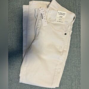 NWT JCrew White Jeans 25P